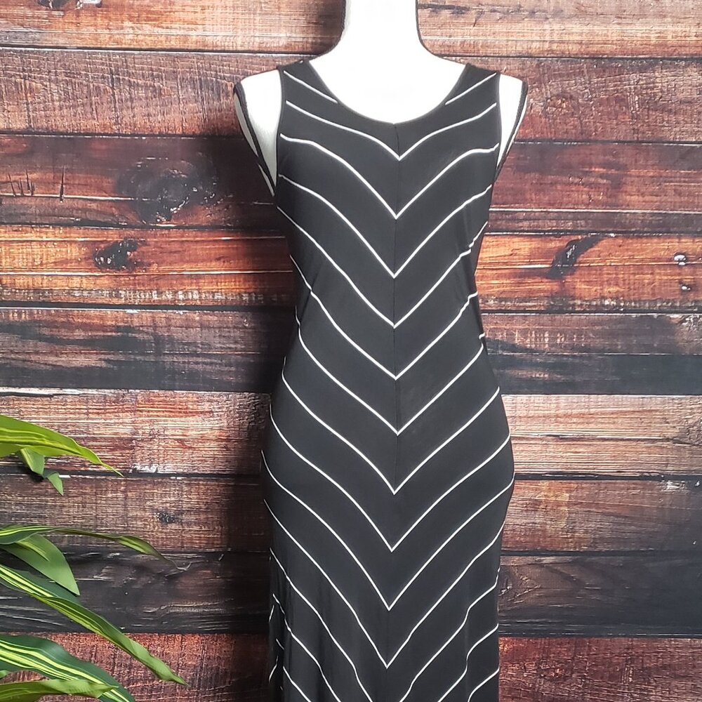 J.O & CO Womens Size 7/6 Stretch Rayon Long Maxi Dress Black and White Striped